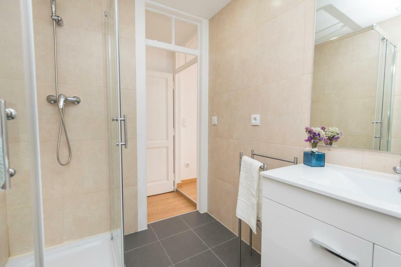 Elegant Lisbon Heart Apartment Екстер'єр фото