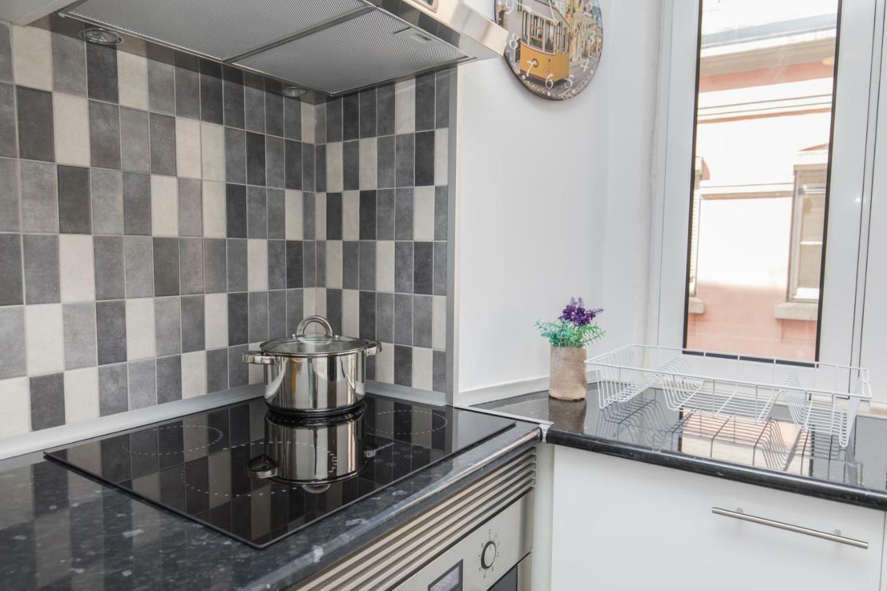 Elegant Lisbon Heart Apartment Екстер'єр фото